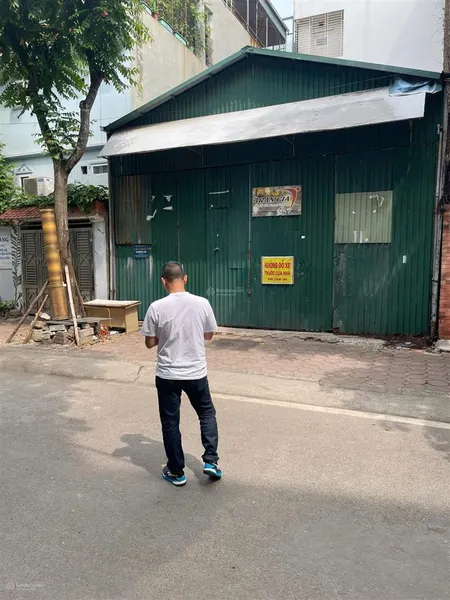 Bán đất phân lô ,vỉa hè ngã ba lê văn lương, nguyễn thị định, dt 175m . mặt tiền 10m. giá 36.5 tỷ