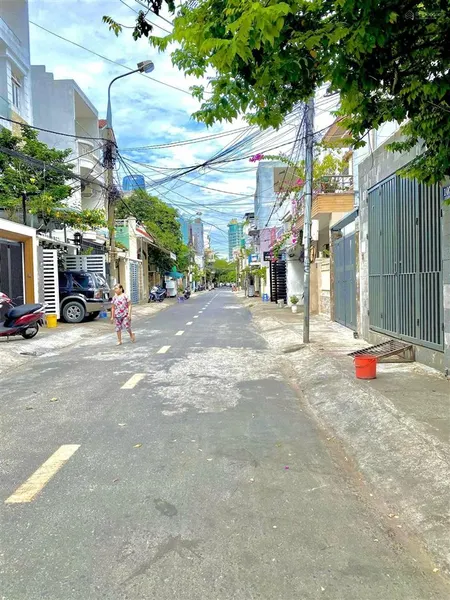 Mt lê lai thạch thang ngay trung tâm thành phố giá rẻ