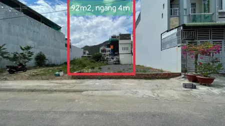 Bán đất (92m2, ngang 4 m) mặt tiền đường vũ hữu, vĩnh hoà , cách biển 450m. giá 5.15 tỷ,sổ hồng odt
