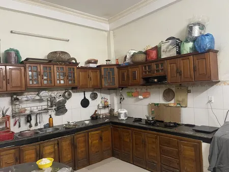 Nhà 4 tầng Lê Mạnh Trinh 103m2 sát biển, 9PN, ô tô đỗ, kinh doanh tốt