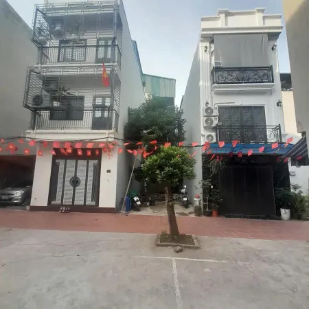 BÁN NHÀ YÊN BÌNH - HÀ ĐÔNG 48M2 X 3 TẦNG , MT 4.2M - NHÀ MỚI - GIÁ 6.3 TỶ