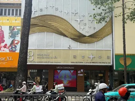 Cho thuê nhà 68 đường Ba Tháng Hai, Quận 10
