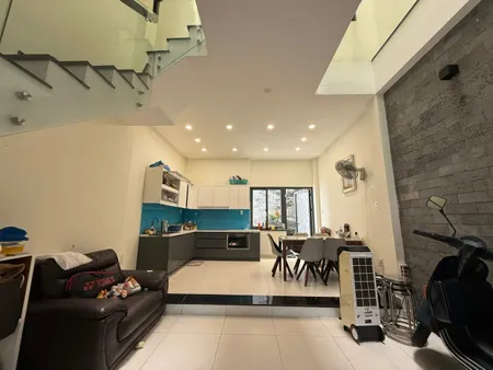 BÁN NHÀ 3 TẦNG KHU VEN SÔNG, HIỆP BÌNH CHÁNH - 85m2 - HOÀN CÔNG ĐỦ - 12.5 TỶ TL