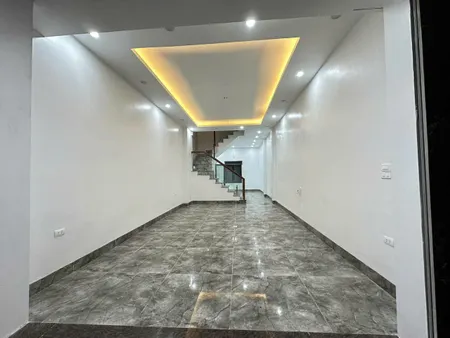 CHO THUÊ NHÀ 4 TẦNG NGÕ 1160 ĐƯỜNG LÁNG – ĐỐNG ĐA, HÀ NỘI