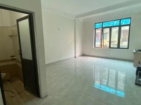 Cho thuê nhà phân lô Đền Lừ, 6 tầng x 40m2, 17 triệu Vp, KD, kho