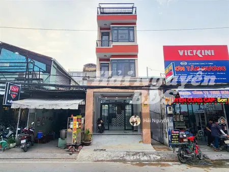 Nhà mặt tiền kinh doanh 4m x 20m đường lê văn lương, p. tân phong q7