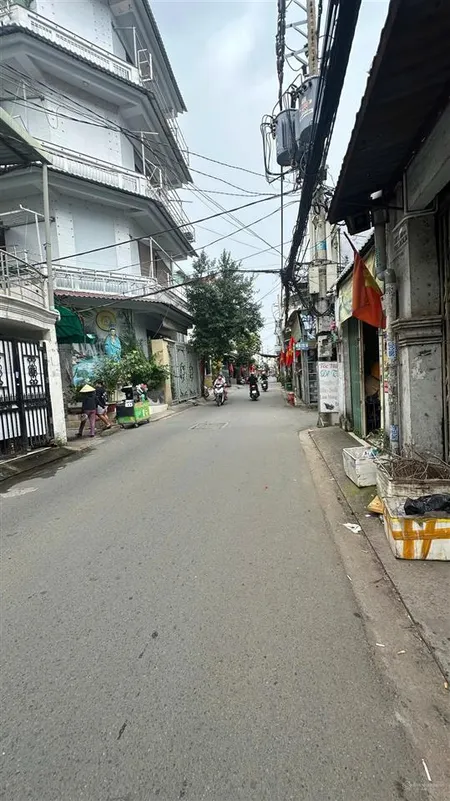 Chính chủ cần bán nhà đẹp đường số 12, vị trí cực kỳ tiềm năng