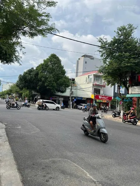 Bán nhà 2 mặt tiền đường lý nam đế và lương thế vinh góc đẹp hiếm