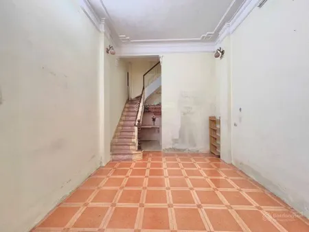 Trung tâm hoàn kiếm , vị trí đẹp , ngõ rộng thoáng gần phố