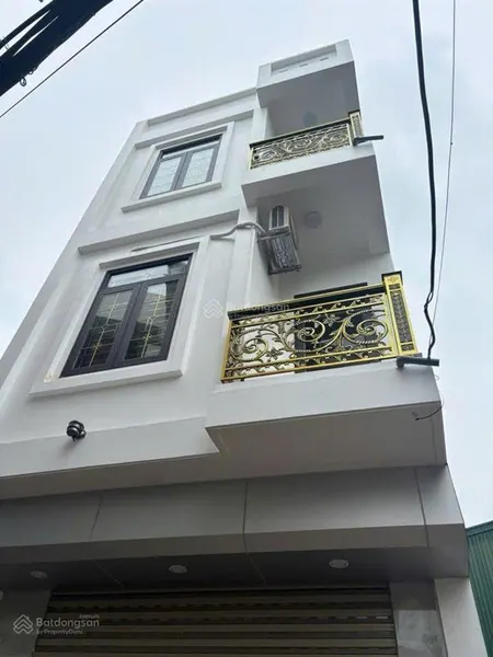 Tài chính 4 tỷ, sẵn đất + nhà thường tín, gần ql1a, gần trạm thu phí cao tốc