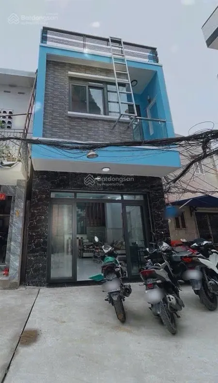 Bán nhà đẹp 2 tầng, nở hậu, hẻm ô tô. giá 6.9 tỷ. quận 7
