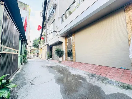 Bán nhà phú thượng tây hồ hàng xóm ciputra ô tô lùi cửa 39m2 5 tầng mt 3,8m ở luôn. 10,2 tỷ