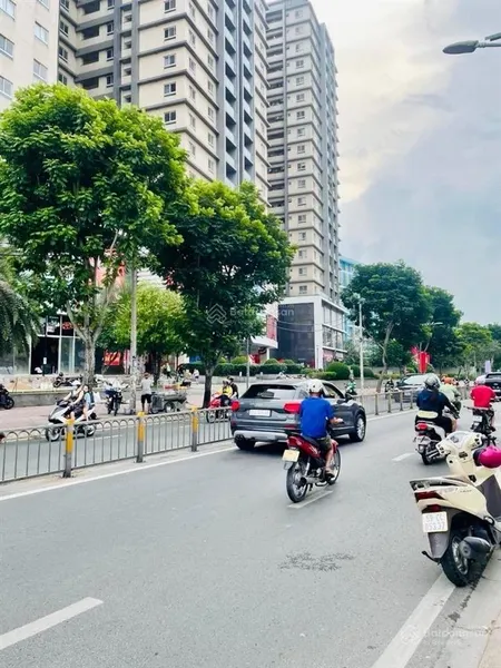 Hiếm, ngộp bank, bán mặt tiền kinh doanh nguyễn thị thập q7, 628m2, ngang 8m, dài 46m, chỉ 59tỉ