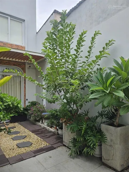 Siêu phẩm nhà vừa ở vừa cho thuê khu vực sầm uất ngay sát aeon tân phú dt ngang 12 mét dài 18 mét