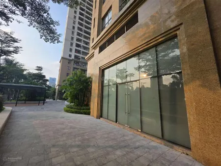 Chính chủ gửi bán căn shop house tại dcapitale trần duy hưng