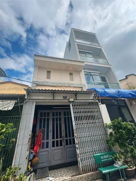 Hẻm xe hơi quay đầu gò xoài, bình tân 4 x 14m (dtsd 85m2) kết cấu 2 tầng (trệt + lửng)