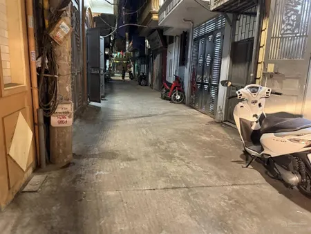 Bán gấp nhà trịnh đình cửu phân lô quân đội, ngõ ô tô 10m ra phố, dt 50m2. giá 14.5 tỷ
