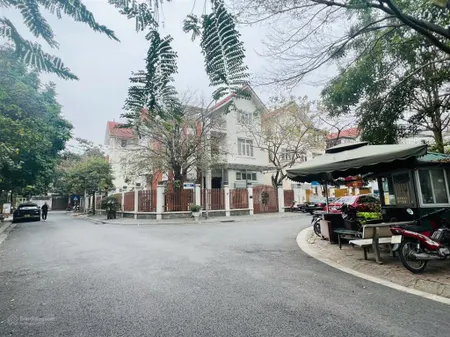 Bán biệt thự căn góc 265m2 tại làng việt kiều châu âu, mỗ lao, hà nội