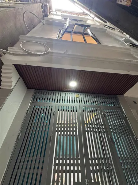 Nhà đẹp gần phố tôn đức thắng, dt 32m2, mt 4.2m nở hậu, 4 tầng đầy đủ công năng nhỉnh 6.8 tỷ
