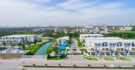 Tăng giá theo thị trường bán căn 92,5m2 rosita giá 6,8 tỷ. gọi 0909 121 *** xem nhà