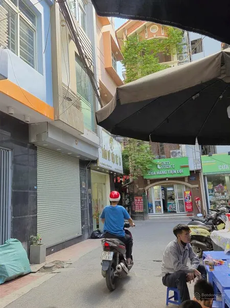 Bán nhà phố nguyễn chánh, trần duy hưng, cầu giấy ô tô tránh kinh doanh cực gần phố