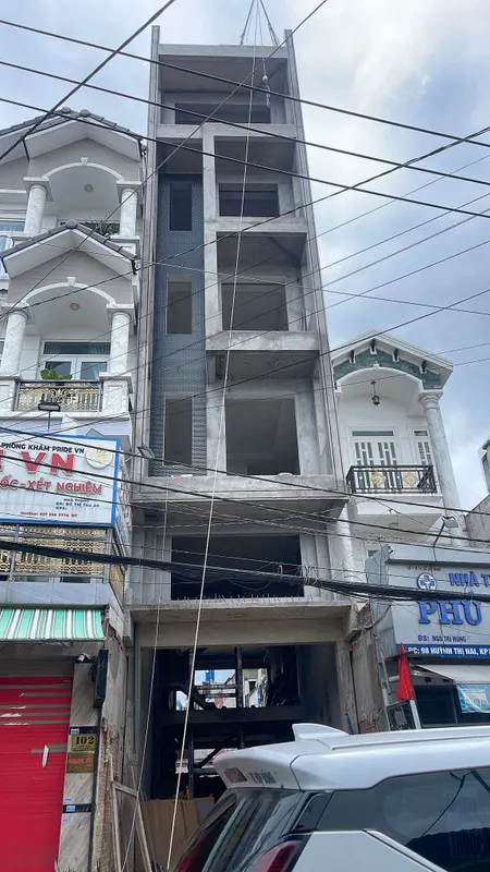 Nhà Phố Thang Máy MT Huỳnh Thị Hai, P.Trung Mỹ Tây mới 4x20m đúc 6 Tấm