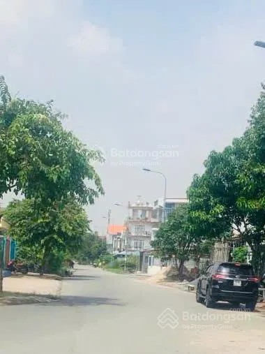 Bán đất tặng nhà trệt lửng, khu tái định cư long sơn, long bình,quận 9, dt114m2, giá nhỉnh 5 tỷ