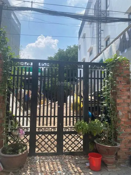 Đất hẻm xe hơi lê văn thọ 4,2 x 22 chỉ 6 tỉ