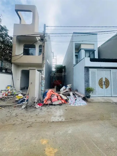 Tôi chính chủ bán lô đất ngay đường đông nhì cách chợ lái thiêu chỉ 500m, dt 90m2, shr, full thổ cư