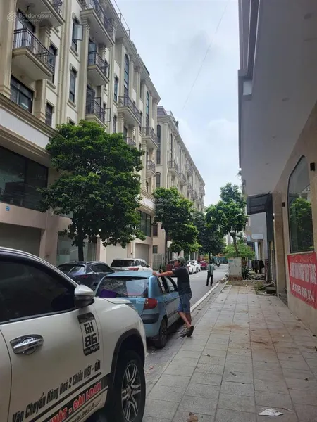 Chính chủ cần bán đất dịch vụ vạn phúc hà đông dt 50m2