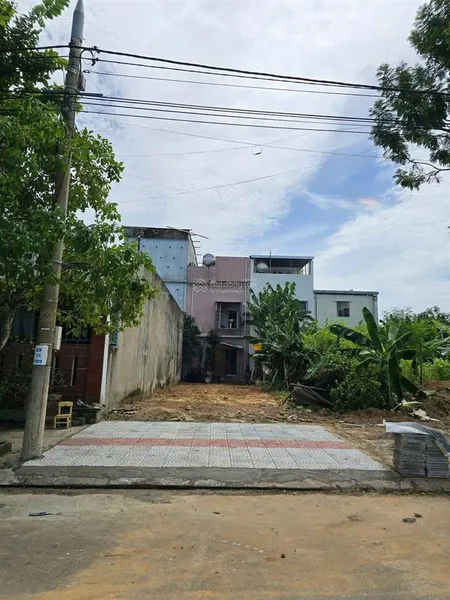 Bán đất khái tây, 3,85 tỷ, 100m2, giá cực chất tại hòa quý, làng đại học