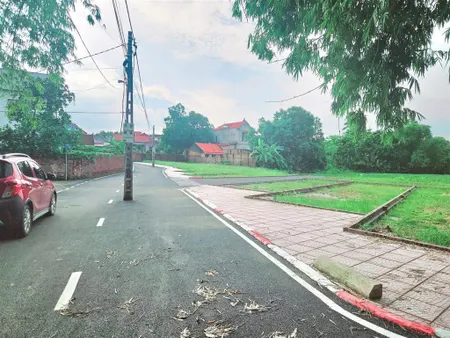 Siêu phẩm sơn đoài xã sóc sơn giá chỉ 2 tỷ diện tích 91,8m2 đường thông trải nhự