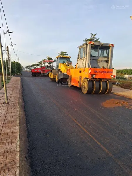 Sổ đỏ sẵn đất nền làng thanh bình đức trọng, view săn mây, giá chỉ từ 700 triệu