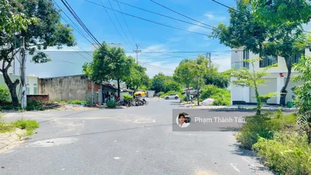 Cần bán lô đất lành 72m2 trục đường 16m gần phong châu
