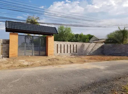 Chính chủ cần bán gấp 400m2 đất tại xã củ chi. đường xe hơi chạy, dân cư đông đúc. shr công chứng