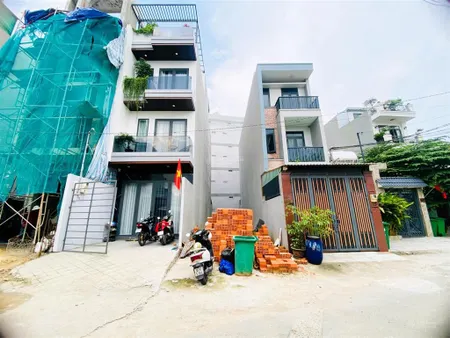 Vị trí đẹp! lô đất kdc đồng bộ gần cao đẳng công thương ngay chung cư 9 view dt 85.9m2 6.45 tỷ