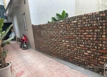 Hàng xóm vinhom 44m2 4.6 tỷ ( còn tl ) khuôn đất vuông vắn hậu tiền bằng nhau ngõ nông
