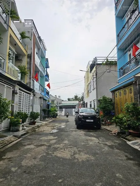 Bán lô đất 67m2, ngang 4.6m, hxh thông, ngay vinhomes grand part, quận 9, 3ty6