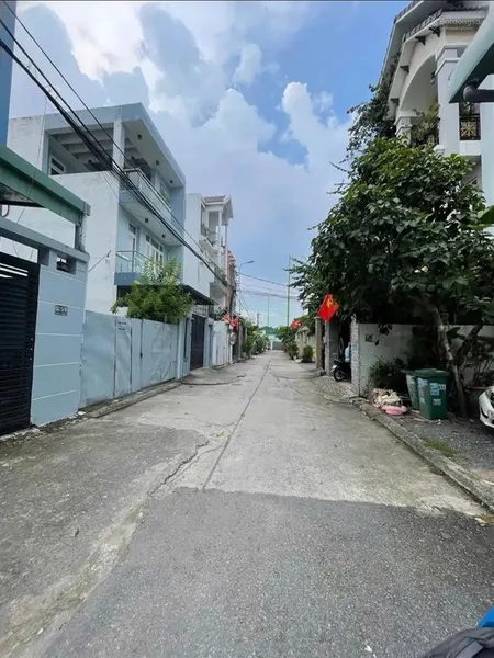 Tăng nhơn phú b, q9 cũ đất giá rẻ hẻm 6m xe hơi tránh 80m2, ngang 5,4m vuông vức