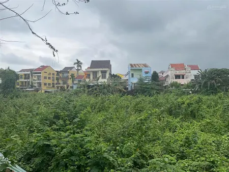 Bán đất nền ngay trung tâm phố cổ hội an ( đà nẵng) 100m2 lâm sa tu lễ