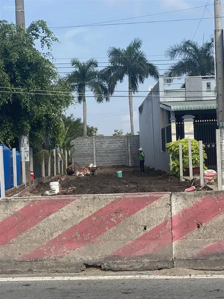 Bán đất quốc lộ 1a, nhị thành, thủ thừa, long an, 4,5 tỷ, 285,6m2 hàng hot