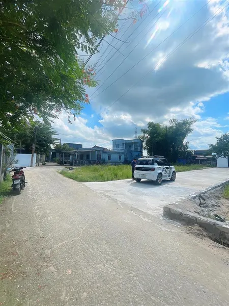 Bán lô đất 2mk trước và sau xây được 2 cái nhà cách chợ lệ trạch hòa tiến chỉ 500m