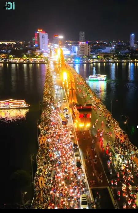 + Mỹ khê, Nhà 3 tầng mê lệch mặt tiền mỹ an 6, Wiu pháo hoa, vị trí vàng gần sông hàn và khu sophau chân cầu trần thị lý.