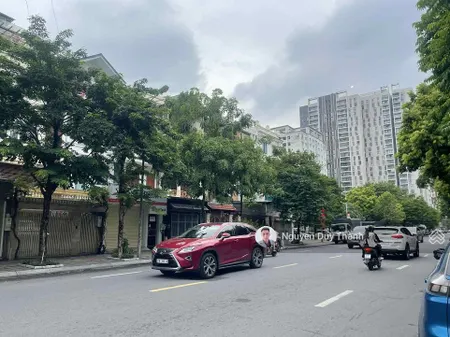 Bán nhà mp hạ yên quyết, cầu giấy, khu nhà lk mp cán bộ 5.2ha, 120m2, 3 tầng, đường 30m hơn 60 tỷ