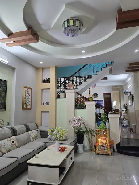 Bán nhà 3 tầng hoàng đạo thuý hoà thọ đông cẩm lệ