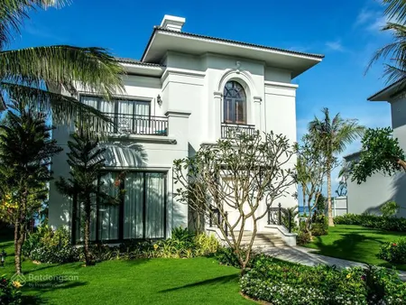 Bán biệt thự vinpearl phú quốc mặt biển, view hồ, 24pn, giá chỉ từ 8.2 tỷ, lợi nhuận 1.7 tỷ/năm