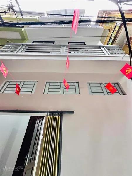 Bán nhà riêng, ô tô đỗ cửa tại đường ngọc hồi,p. hoàng liệt, hoàng mai, hà nội, 6 tỷ, 40 m2