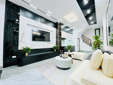 Hàng độc! vip trần thái tông, gần phố, mặt tiền khủng 6.7m, vị trí đắc địa, tiện ích ngập tràn