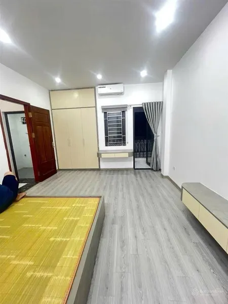 Bán gấp nhà mới xây la tinh an khánh hà nội với diện tich 38m2 mặt tiền 6,253m lý tưởng
