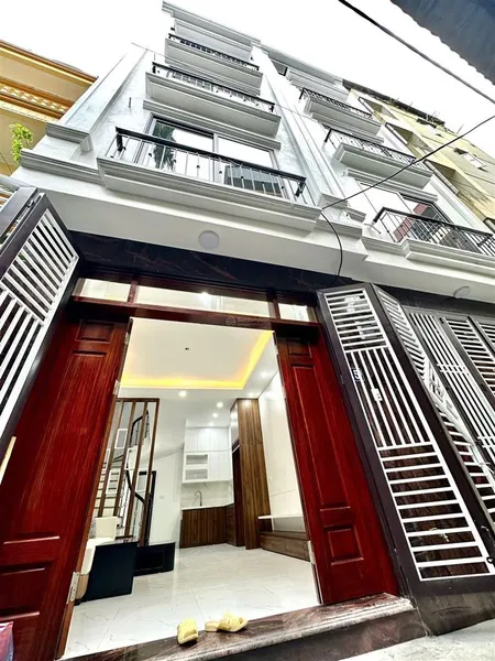 Hàng xóm nhờ bán nhà ngõ 38 xuân la tây hồ ngay trường đại học bộ nội vụ gần ô tô 40m x 5t